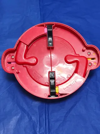 Juego tragabolas. 2 jugadores. Mayores 4 años