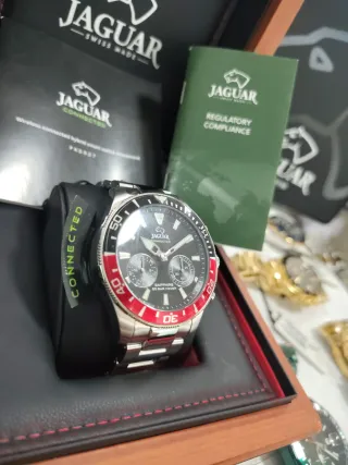 Reloj Jaguar Connected Negro y Rojo