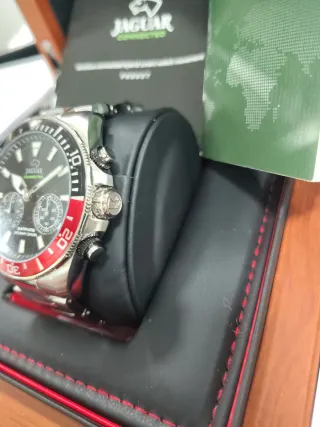Reloj Jaguar Connected Negro y Rojo