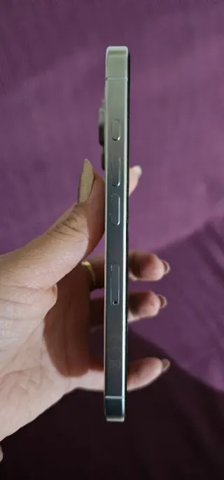 iPhone 16 Pro Plata