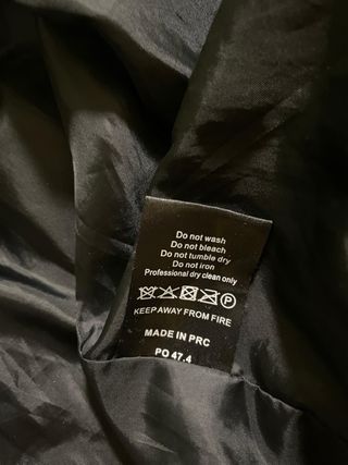 Chaqueta Trapstar Negra con Detalles Naranja