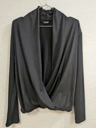 Camiseta CHICME manga larga elegante sin estrenar