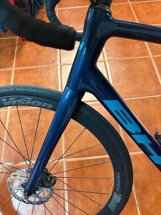 Bicicleta BH rs1 carbono talla L en buen estado.