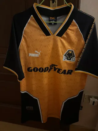 Wolverampthon retro jersey Robbie Keane size M