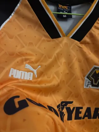 Wolverampthon retro jersey Robbie Keane size M