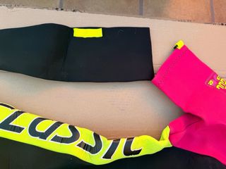 Traje de neopreno GUL colores neón