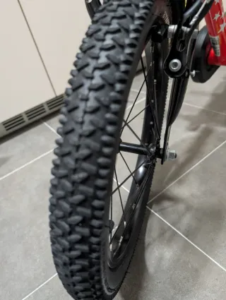 Bicicleta Btwin Discover 900 Roja 16 Personalizada