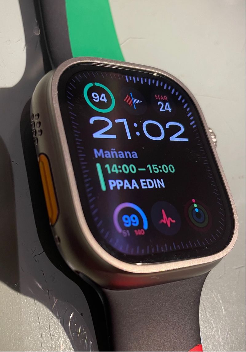 Apple Watch Ultra 2
