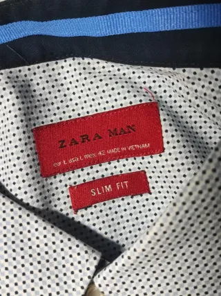 Camisa Zara azul claro manga larga