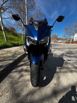 Yamaha T-Max 530DX 2017