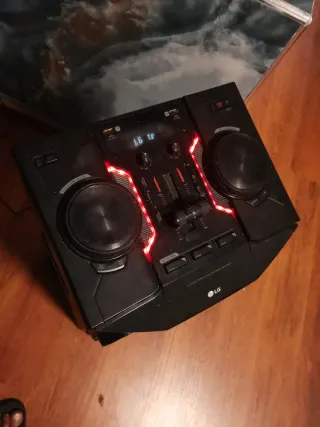 Altavoz LG XBOOM 500W