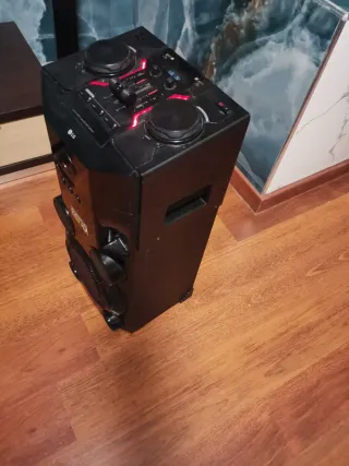 Altavoz LG XBOOM 500W