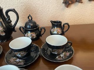 Juego de té vintage negro con aves