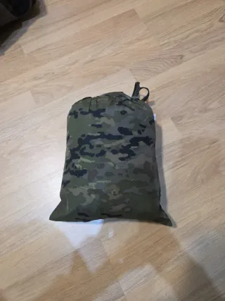 Traje de intemperie militar