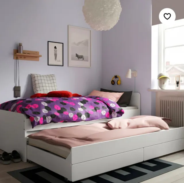 Cama nido con 2 colchones y mesita