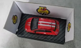 Abarth 695 Tributo Ferrari 1:43