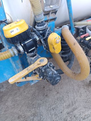 Pulverizador sulfatador aplicador de abono liquido