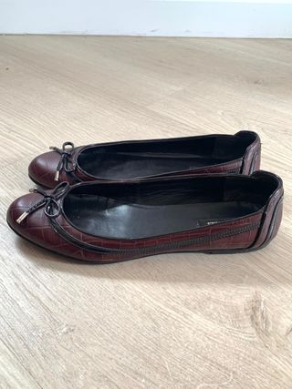 Bailarina piel Bimba y Lola. Talla 41