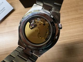 Reloj Citizen Tsuyosa Automático Rojo