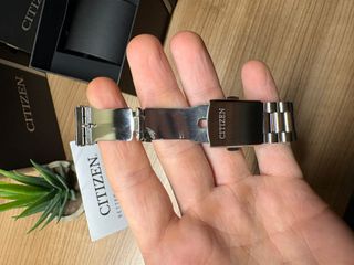 Reloj Citizen Tsuyosa Automático Rojo