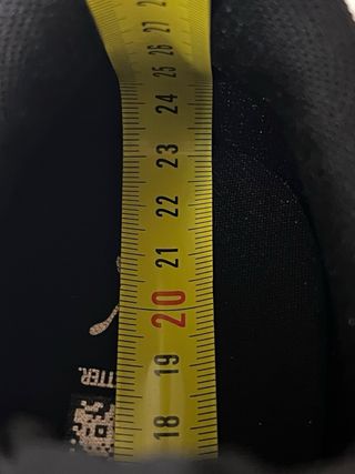 Scarpe Puma nere e rosa taglia 37