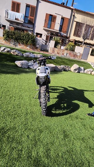 Husqvarna TE300i 2022