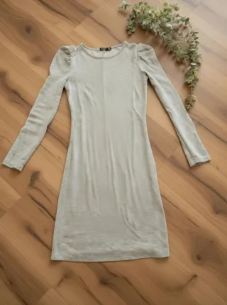 Vestido Bershka gris talla L ( como si fuera S)
