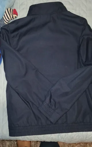 Parka reversível azul e vermelha Mayoral 8/9 anos