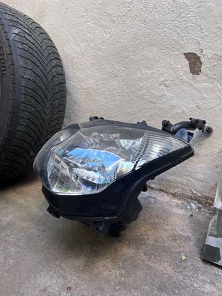 Faro Suzuki Bandit 650s 2005