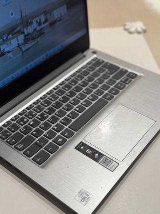 Lenovo Ideapad 3 14IIL05 i3 10th Gen