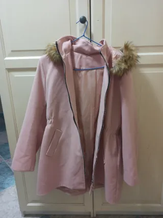 Chaquetón rosa mujer con capucha