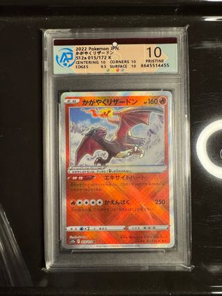Carta Pokémon Charizard Radiante S12a 015/172 K