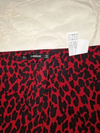 Pantalón estampado leopardo