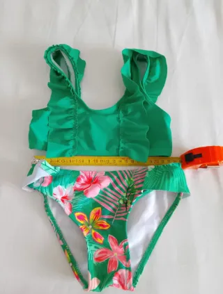 Costume bambina verde 5-6 anni