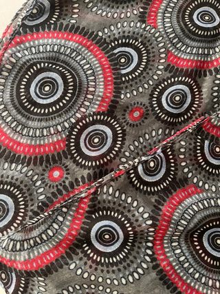 Sciarpa con motivo geometrico circolare