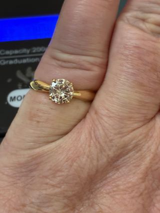 Anillo Oro 18k Diamante Natural 1.01ct VVS2