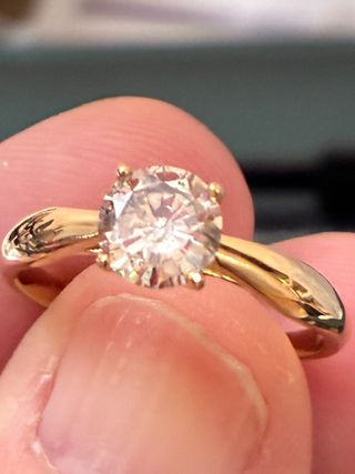 Anillo Oro 18k Diamante Natural 1.01ct VVS2