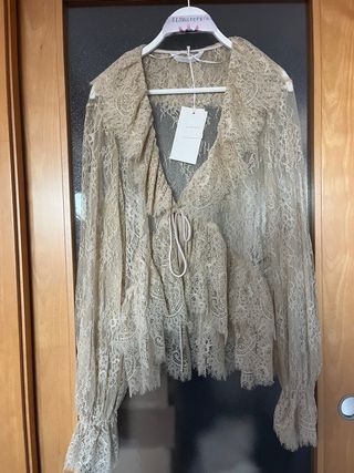 Blusa Zara encaje edición limitada TallaXL