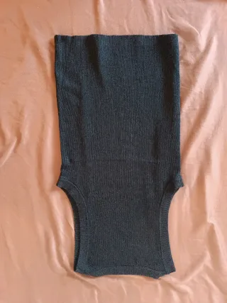 Camiseta canalé negra Stradivarius Talla S