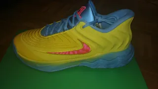 Nike Giannis Inmortality 4