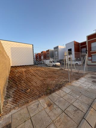 Solar urbanizable en venta de 100m2