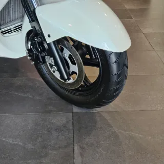 SUZUKI BURGMAN 200 EXECUTIVE 13.000 KM