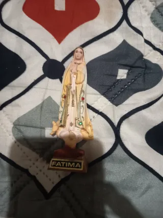 Virgen de Fátima Portugal figura