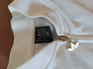 Chaqueta Adidas Blanca y Dorada Mujer