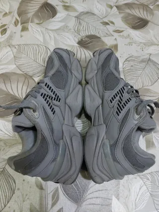 Scarpe New Balance 9060 Tg 38