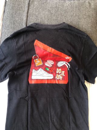 Camisetas de diferentes marcas