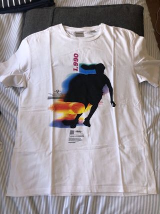 Camisetas de diferentes marcas