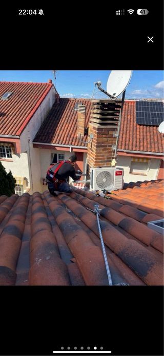 Técnico Reparación instalación Aire acondicionado