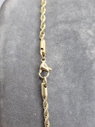 Medalla Acero Quirúrgico Chapado Oro Jesús