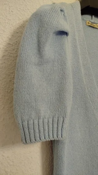 Jersey Stradivarius Celeste Manga Abullonada